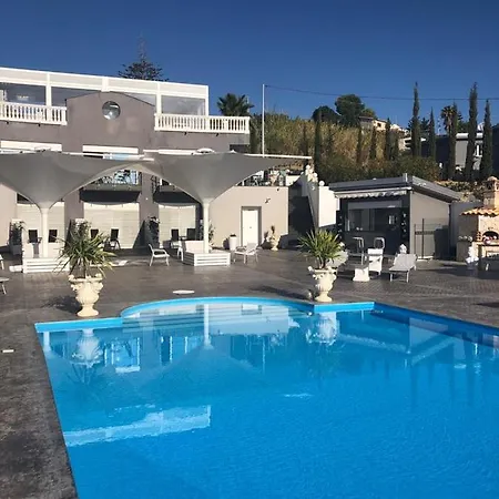 La Perla *