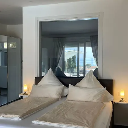 La Perla Bed and breakfast 4*